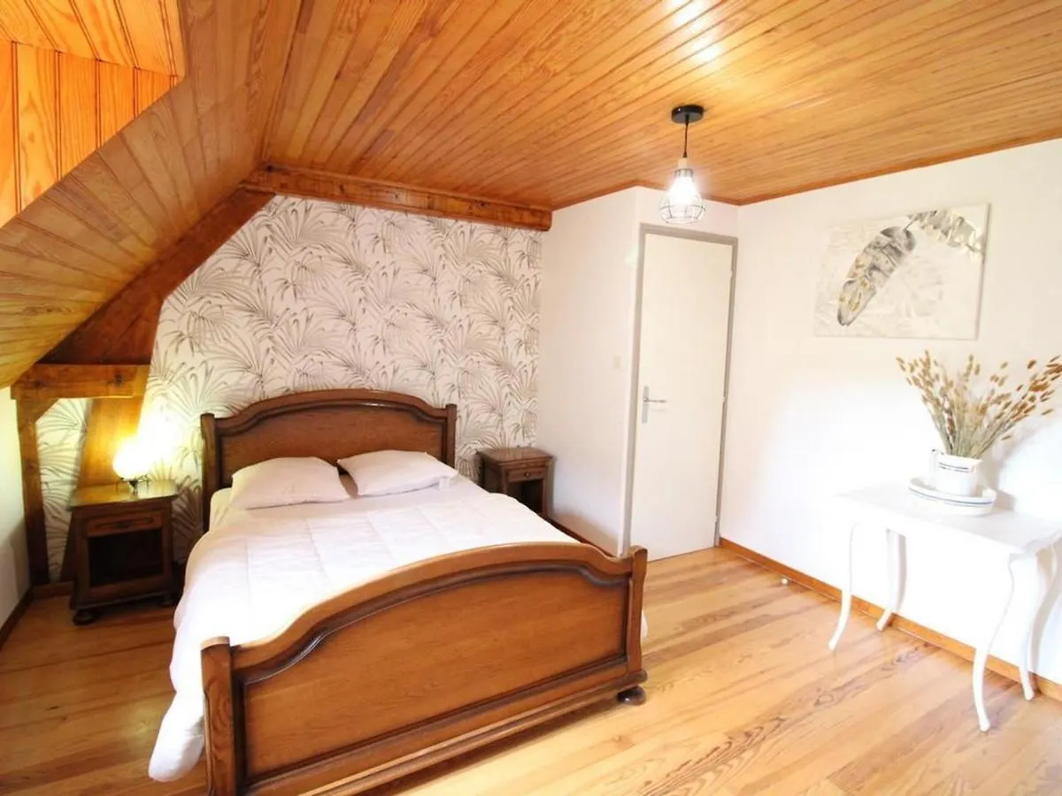 Charmante Maison Au Coeur Du Parc Des Volcans D'Auvergne, Ideale Pour 4 Pers Avec Cheminee Et Jardin - Fr-1-742-371 Villa Albepierre-Bredons 0*,  France
