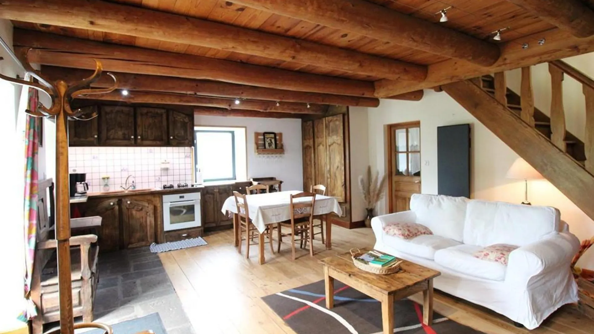 Holiday home Charmante Maison Au Coeur Du Parc Des Volcans D'Auvergne, Ideale Pour 4 Pers Avec Cheminee Et Jardin - Fr-1-742-371 Villa Albepierre-Bredons