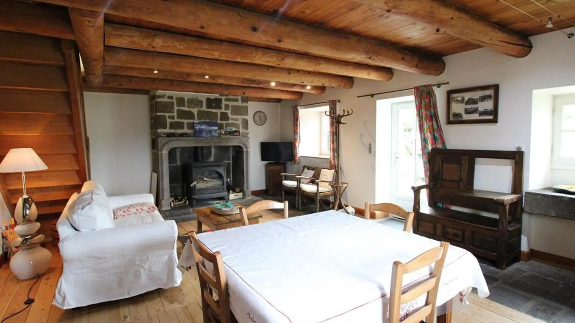 Holiday home Charmante Maison Au Coeur Du Parc Des Volcans D'Auvergne, Ideale Pour 4 Pers Avec Cheminee Et Jardin - Fr-1-742-371 Villa Albepierre-Bredons