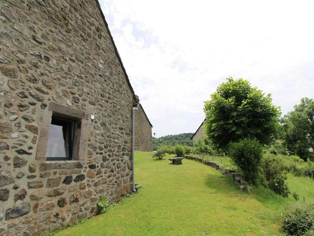 Prázdninový dům Vila Charmante Maison Au Coeur Du Parc Des Volcans D'Auvergne, Ideale Pour 4 Pers Avec Cheminee Et Jardin - Fr-1-742-371 Albepierre-Bredons